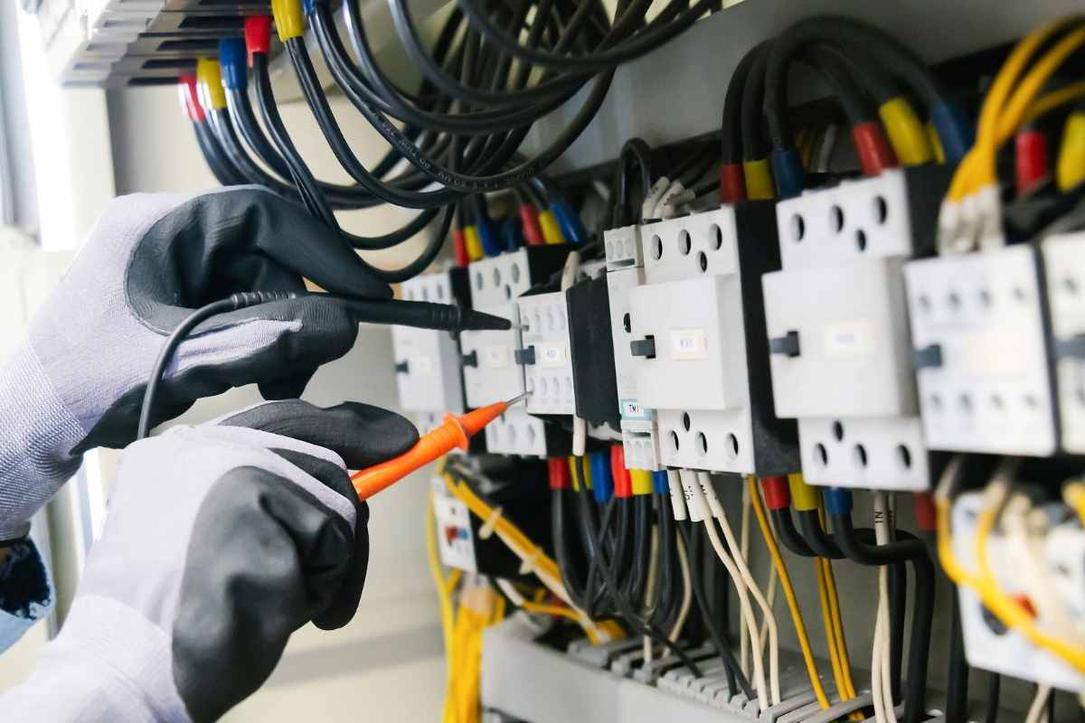 Instalação e Manutenção Eléctrica